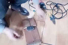 自己制作一个老鼠夹子。视频封面