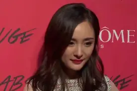 刘丹证实杨幂刘恺威合体为女儿庆生，小糯米在派对现场哭视频封面