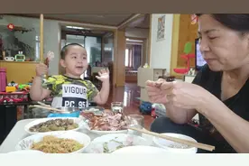 小石头被轮流照顾，饭菜也被轮流做，感恩大家，饭菜百家味视频封面