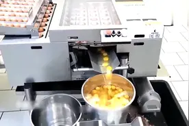 🐔蛋清和蛋黄的生死离别。