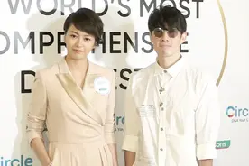 梁咏琪笑指女儿演艺基因来自父系视频封面
