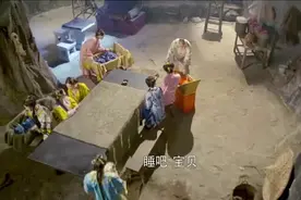 韦小宝有三个孩子七个老婆，老婆让他起名字，这下可难住他了视频封面