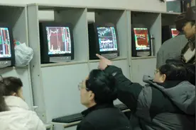 放量下跌什么意思，赶快看看吧视频封面