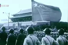 云南卫视《让祖国检阅—新中国历史上的大阅兵》第九集向海图强视频封面