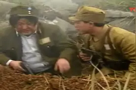 傻儿师长：哈儿说炮弹不可能落同一个坑里，结果立马就飞来一个视频封面