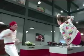 欢乐喜剧人：郭德纲摇身一变成6人？表情包头像更是惹人哭笑不得视频封面