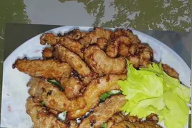 外脆里嫩的牛肉条，在家里做出洒店的味道。简单易做！视频封面