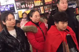 河南农村12岁生日圆锁仪式，脖子上戴铜钱这样的传统习俗你见过吗视频封面