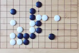 围棋三百三十九课，黑先手筋，点苏寒影妆新雪，戛玉清音喷细泉视频封面