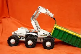 全遥控的6X6重型火星运输车,玩家用乐高积木MOC的科技系车辆作品视频封面