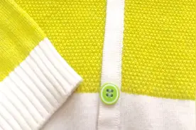 孩子衣服上的水果汁油渍怎么去除，告诉你两个小妙招快速洗干净视频封面