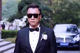 孙红雷动用全部小弟进入婚礼现场 送上最后祝福全身而退了无牵挂视频封面