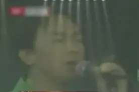 3D现场还原，“黄家驹”在日本坠台全过程！看着令人心痛！视频封面