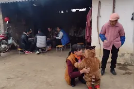 男朋友的姐姐家小孩生病叫我们去吃饭，他家这些人真的太热情了?