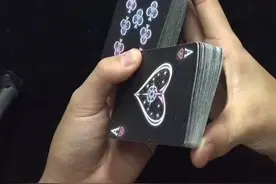 纸牌旋转开扇，想学的朋友进来看看吧!