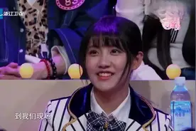 谁是大歌神：张宇跟模仿者一起合唱，声音难分真假，太神奇了！