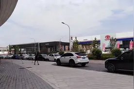 渭南经开区有个大型汽车城，里面真的不一般，你去过吗？视频封面