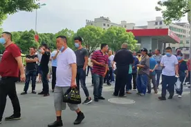 浙江金华打工：实拍义乌最大人力资源人才招聘地市场视频封面