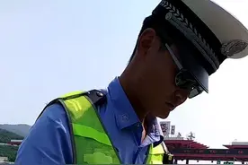 提醒广大车友：青岛胶州湾隧道（海底隧道），摩托车禁止通行视频封面