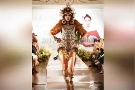 印尼环姐民族服装秀扮美猴王孙悟空。网友大喊悟空快来降妖！