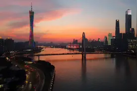 夕阳下的珠江新城,广州塔美爆了，你觉得能秒杀北上深的CBD吗视频封面