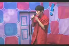 肖战被整蛊视频  呆呆的样子可爱☺视频封面