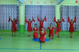 美女编舞全新版本《快板音乐》欢乐小竹板搭配广场舞还能这么跳！视频封面