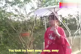 邓紫棋的《来自天堂的魔鬼》，歌词太魔性，必须单曲循坏视频封面