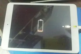ipad 6充不进去电？不要盲目换电池，动动这里就搞定，太实用了