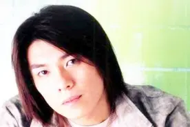 阿杜《你就像个小孩》唱出了对爱情的无奈与宽容视频封面