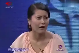 母亲有80万拆迁款，为何大女儿只分得20万，现场讲出真相让人敬佩