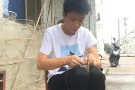 网上买来钩子，自己动手做黑鱼黄鳝钩和地笼，趁傍晚全部放完视频封面