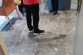 前海八九百万的公寓长这样，但是都卖疯了，就问你服不服视频封面
