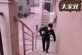 办公室打印机坏了，修打印机的师傅一分钟搞定，原来这么简单！视频封面