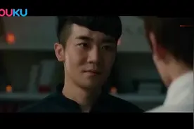 小情侣过恋爱纪念日，结果一旁小伙秒变戏精，扮作牧师让两人宣誓