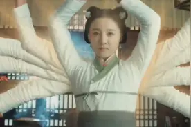 丑女:说我丑可以 说我做的饭不好吃那不行 #手可摘星辰视频封面