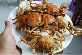 广东中山：100块30只的大闸蟹回来了在头条买的，满满的蟹黄。视频封面