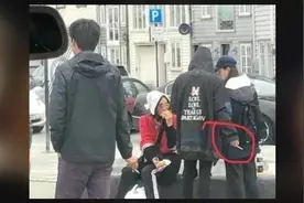 继王源之后，华晨宇抽烟照被好友曝光，社会大众的态度却截然不同