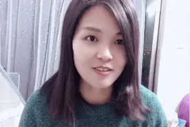 小谢下班回到家，吃到热气腾腾的饭，平凡的生活简单过，幸福