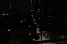 7点钟天还亮