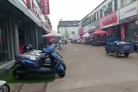 武汉电动车大型批发市场年终活动抽奖0元购车，怎么回事呢视频封面