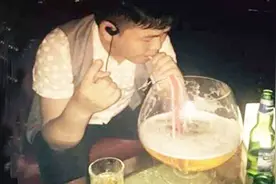 酒量太差怎么办？你出钱，我喝酒，滴滴代喝了解一下！