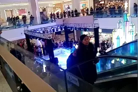 鞍山火车站距离最近的大型商场视频封面