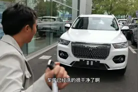 哈弗H6第二代冠军版2.0排量，落地只要11.88W，恭喜李兄弟提车。视频封面