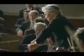经典珍藏卡拉扬指挥的音乐会视频封面