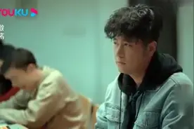 穷小伙碰见美女：我上完课再收拾你！一进教室懵了她竟是班主任视频封面