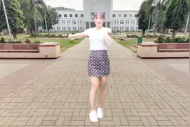 潇潇广场舞《路边的野花不要采》原创教学含背面演示