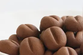 「烘焙教程」香酥咖啡豆小饼干，浓浓的巧克力芬芳