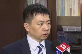 长三角29城实现医保“一卡通”，南京已有3家医院联网刷卡视频封面