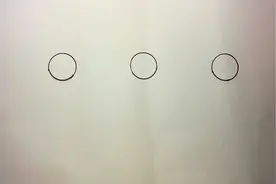 用5个圆你猜能画几种花？一起动笔画吧